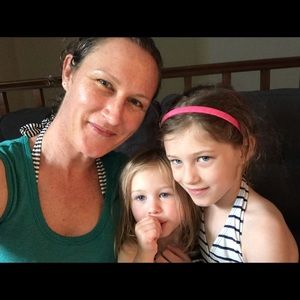 Meet your Posher, Liz